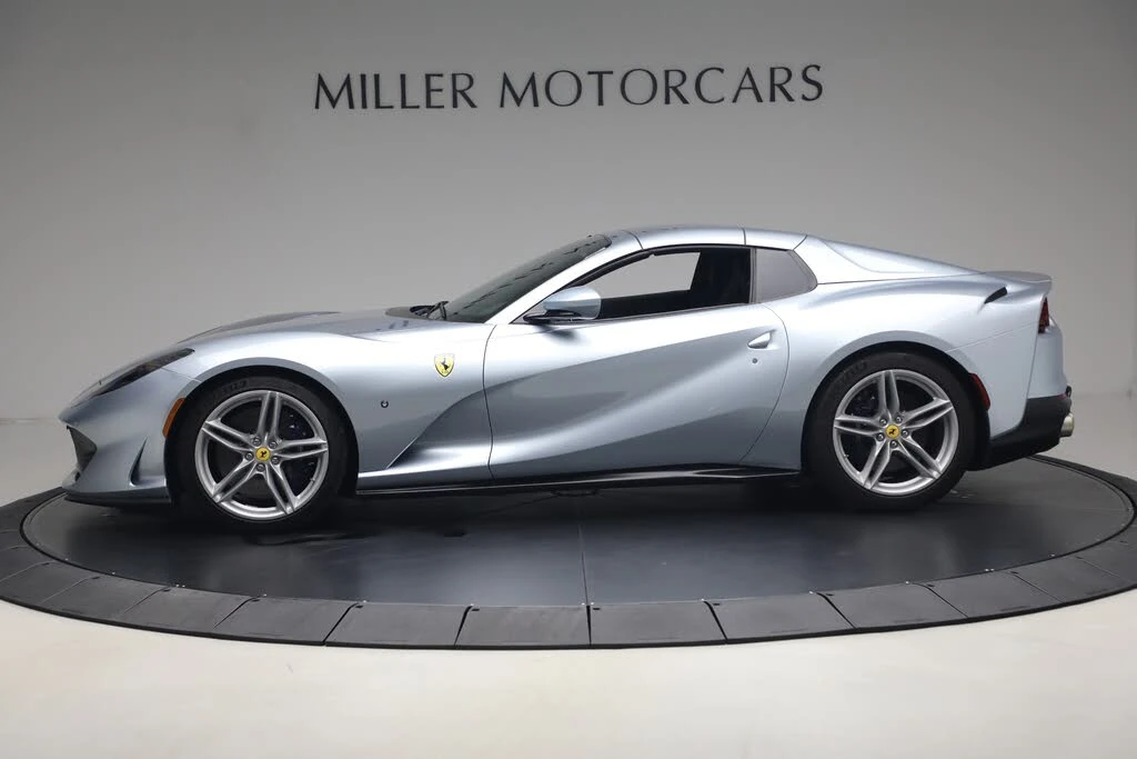 2022 Ferrari 812 GTS - Image 26 of 31