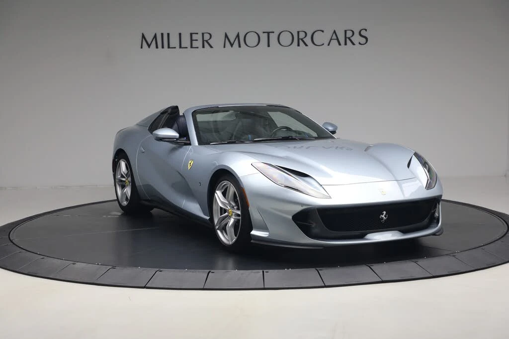 2022 Ferrari 812 GTS - Image 11 of 31