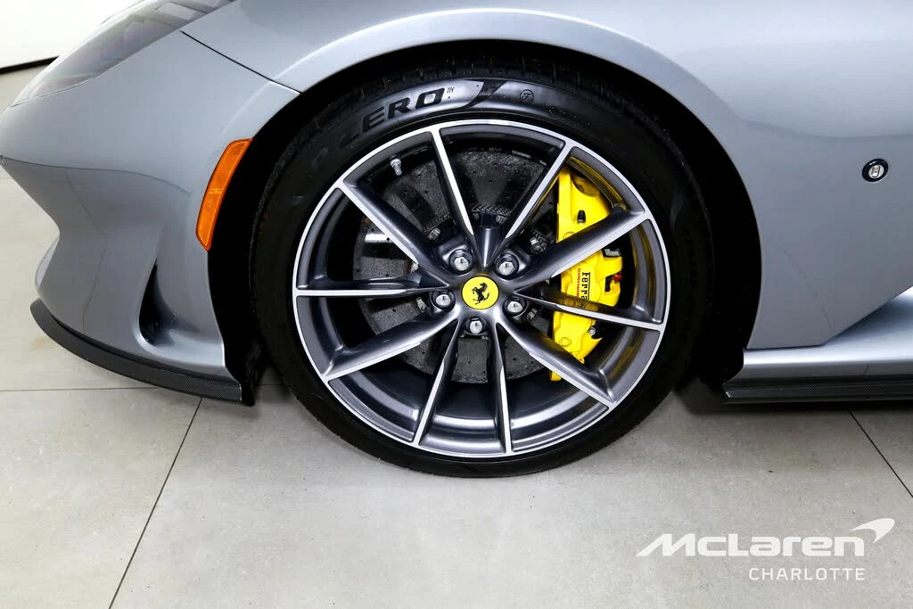 2022 Ferrari 812 GTS - Image 29 of 31