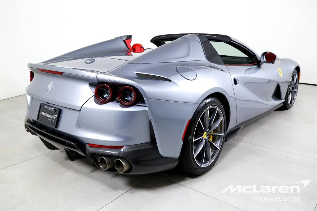 2022 Ferrari 812 GTS - Image 9 of 31