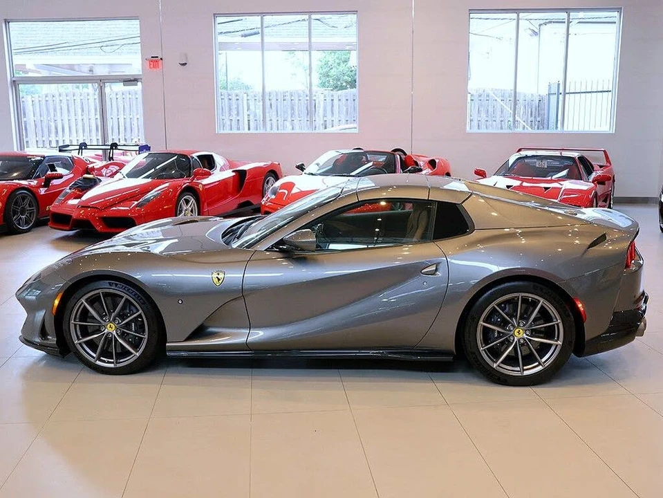 2022 Ferrari 812 GTS - Image 3 of 31