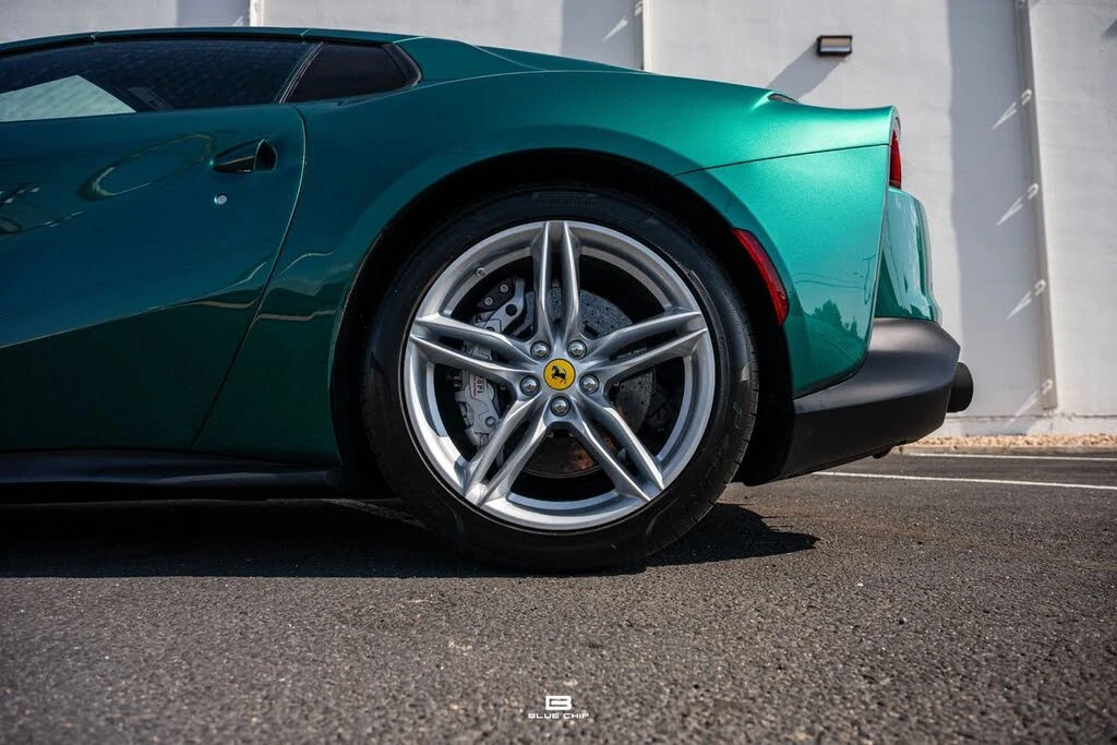 2022 Ferrari 812 GTS - Image 10 of 31