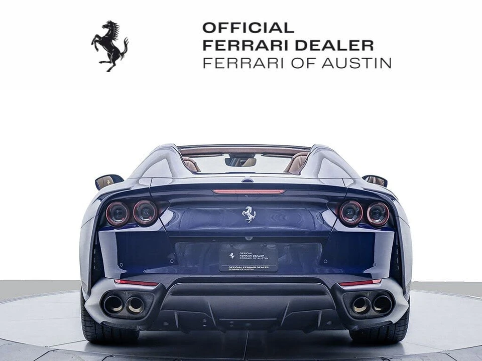 2022 Ferrari 812 GTS - Image 7 of 31