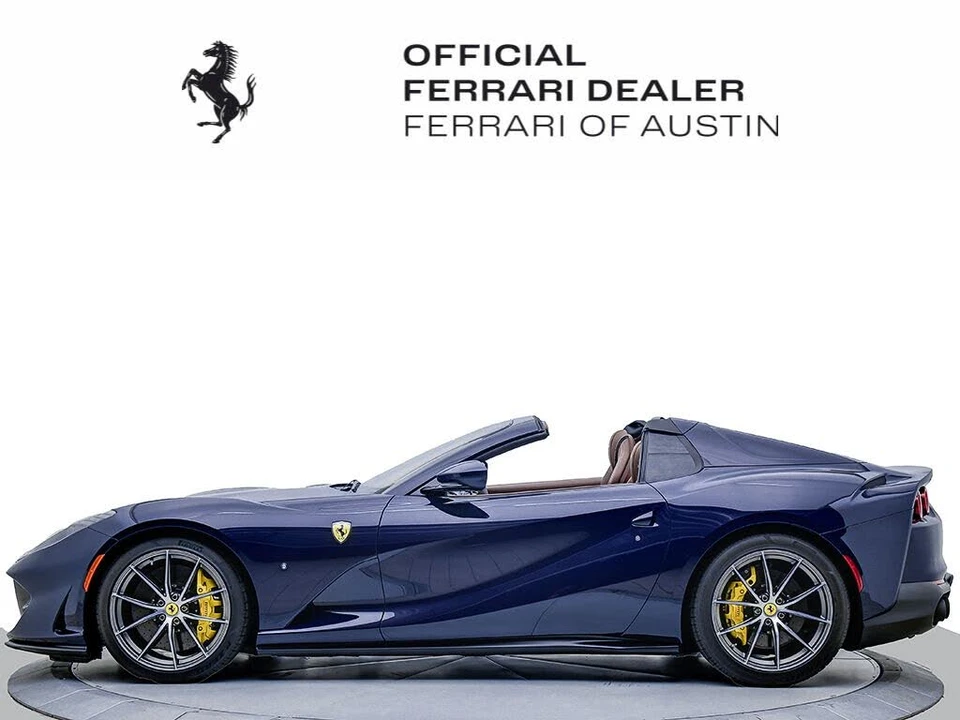 2022 Ferrari 812 GTS - Image 5 of 31