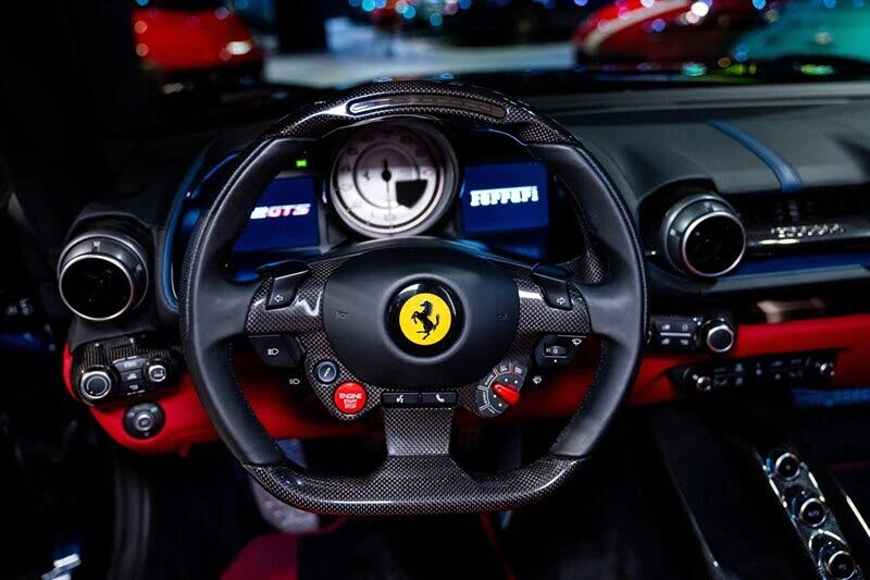 2022 Ferrari 812 GTS - Image 15 of 31