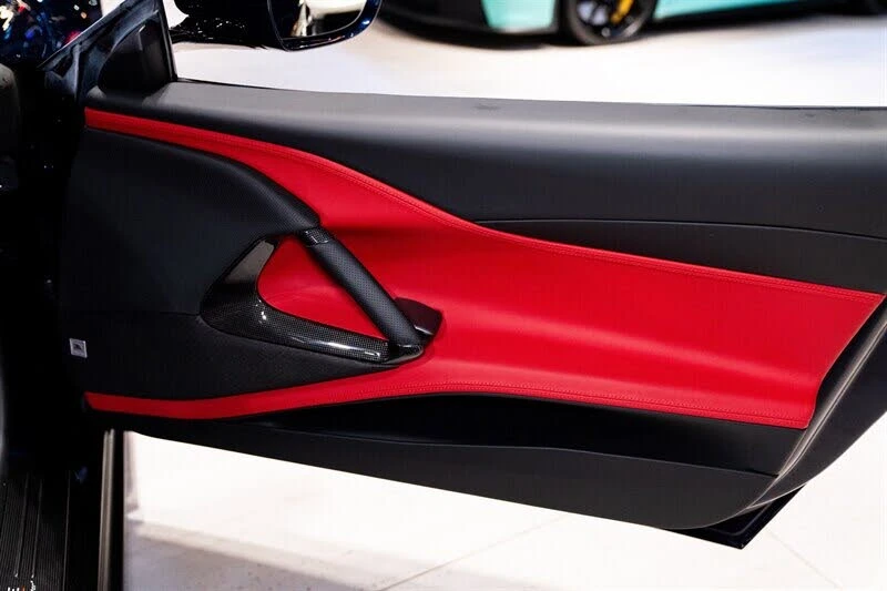 2022 Ferrari 812 GTS - Image 30 of 31