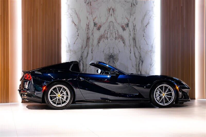2022 Ferrari 812 GTS - Image 6 of 31