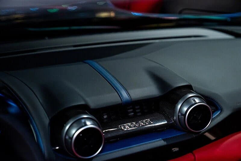 2022 Ferrari 812 GTS - Image 14 of 31