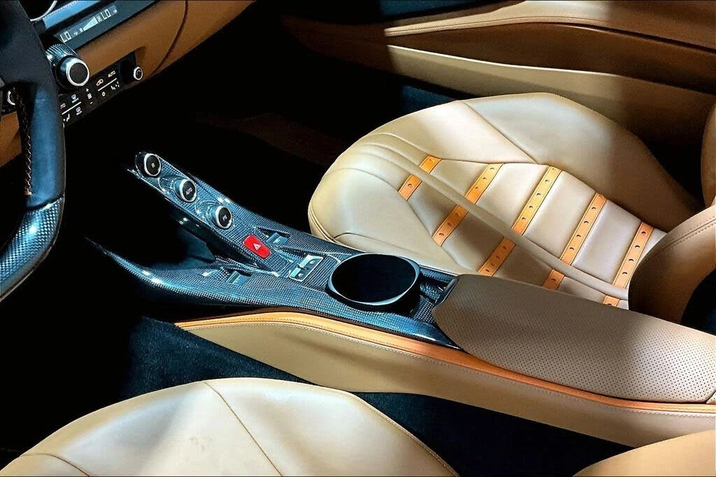 2022 Ferrari 812 GTS - Image 16 of 30