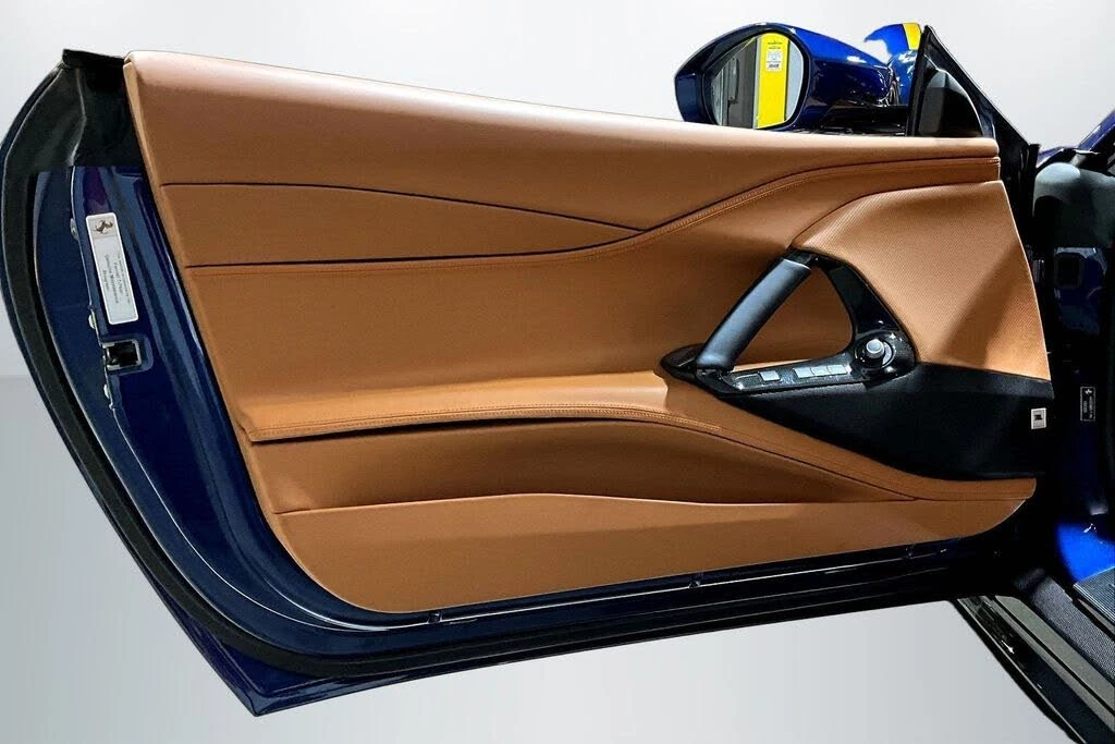 2022 Ferrari 812 GTS - Image 18 of 30