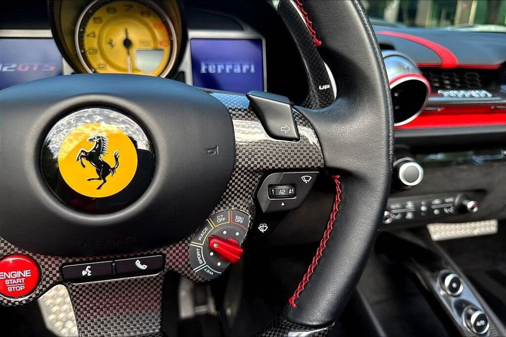 2022 Ferrari 812 GTS - Image 12 of 30