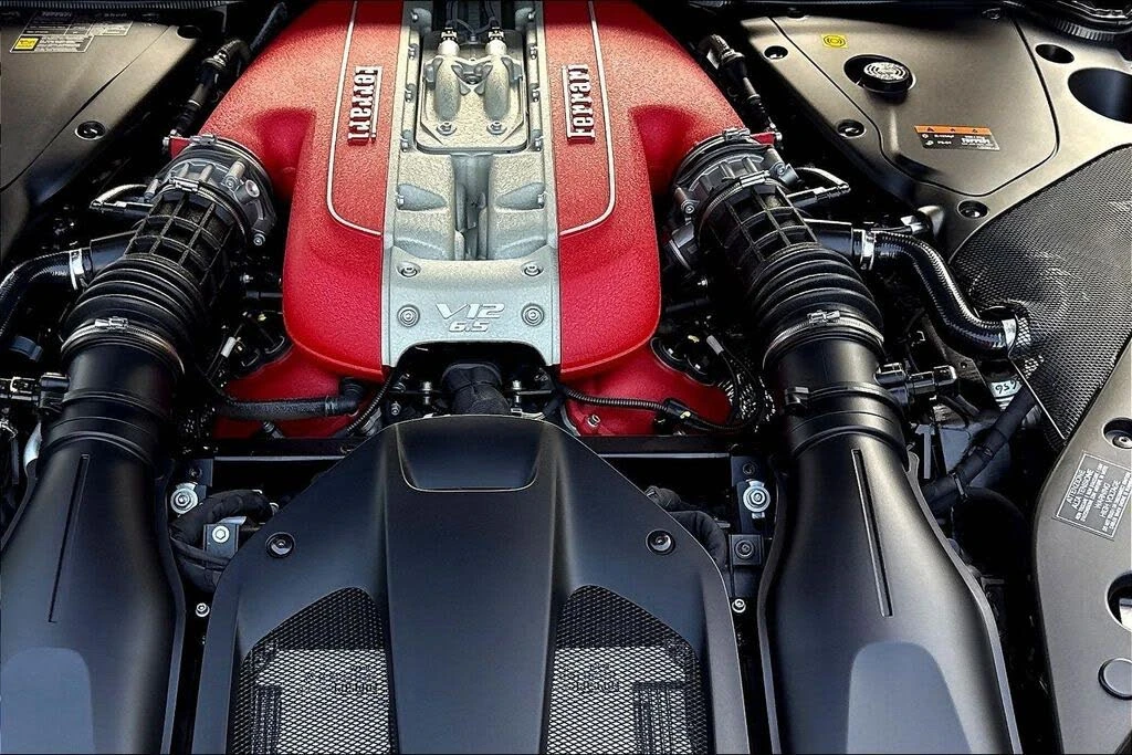 2022 Ferrari 812 GTS - Image 24 of 30