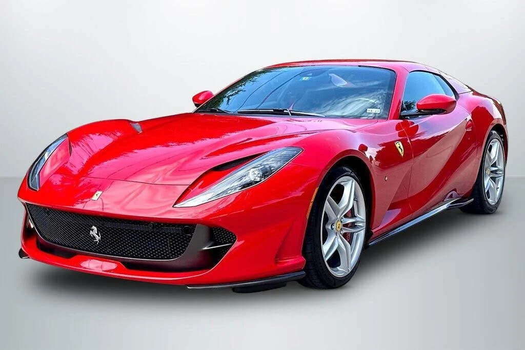 2022 Ferrari 812 GTS - Image 3 of 30