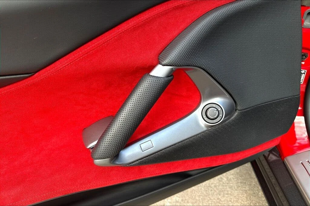 2022 Ferrari 812 GTS - Image 30 of 30