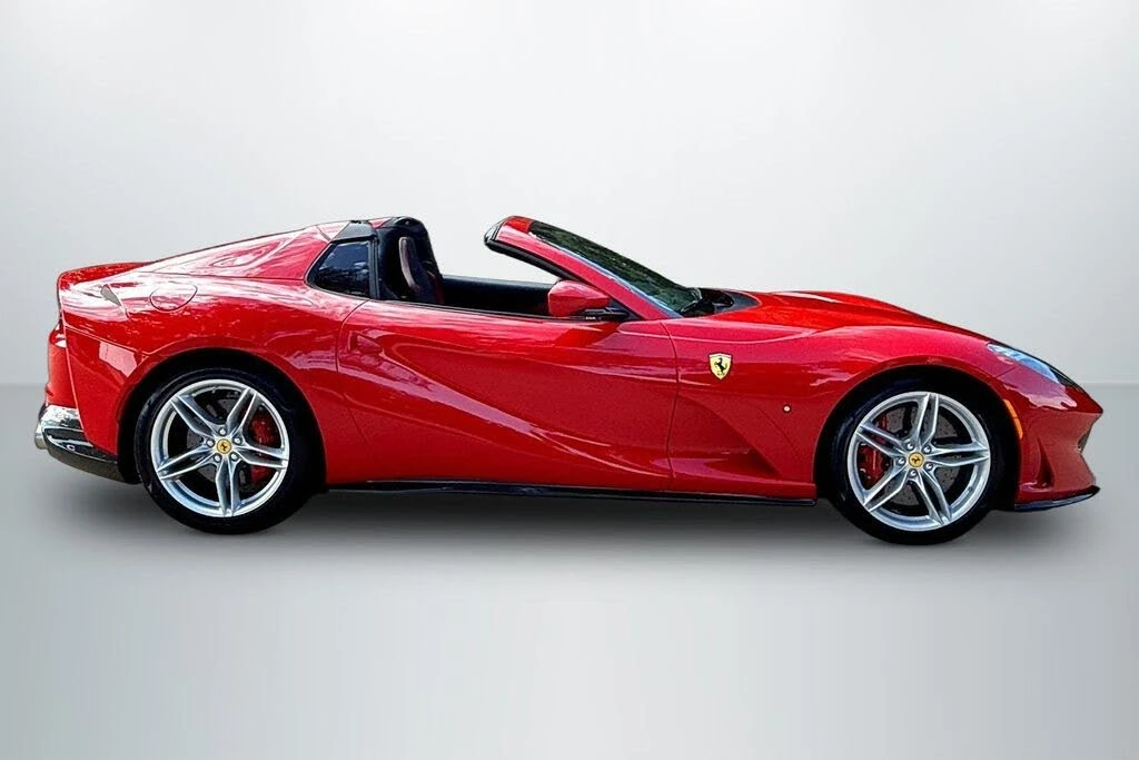 2022 Ferrari 812 GTS - Image 4 of 30