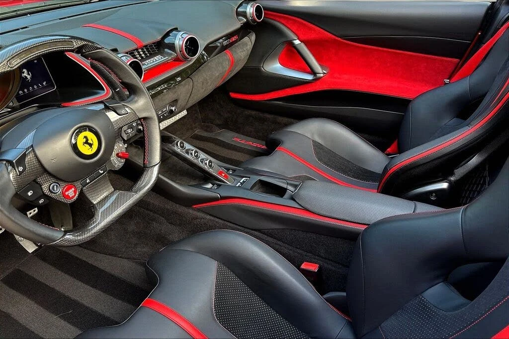 2022 Ferrari 812 GTS - Image 16 of 30