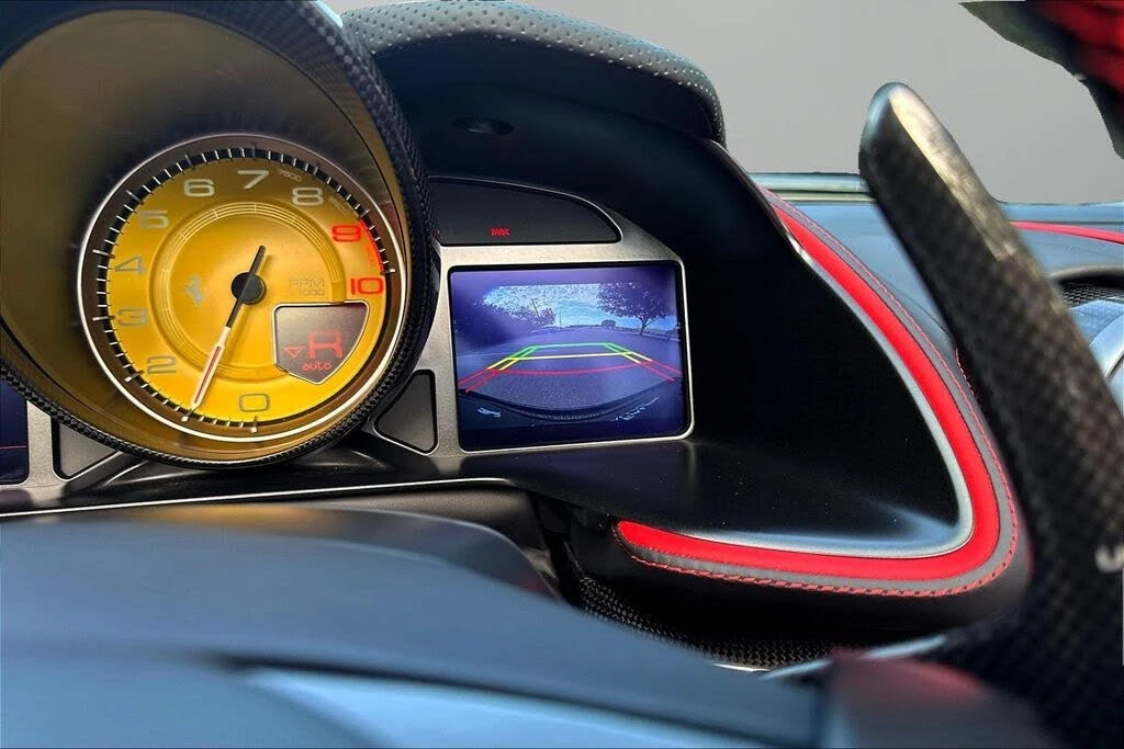 2022 Ferrari 812 GTS - Image 14 of 30