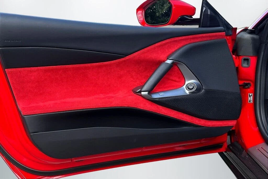2022 Ferrari 812 GTS - Image 18 of 30
