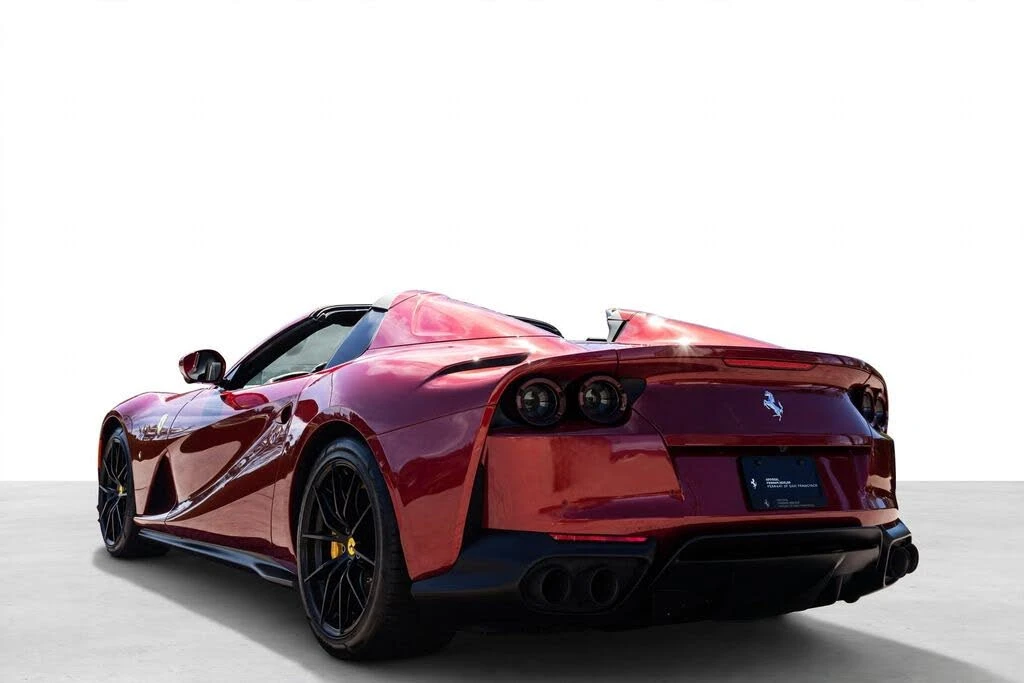 2022 Ferrari 812 GTS - Image 25 of 31