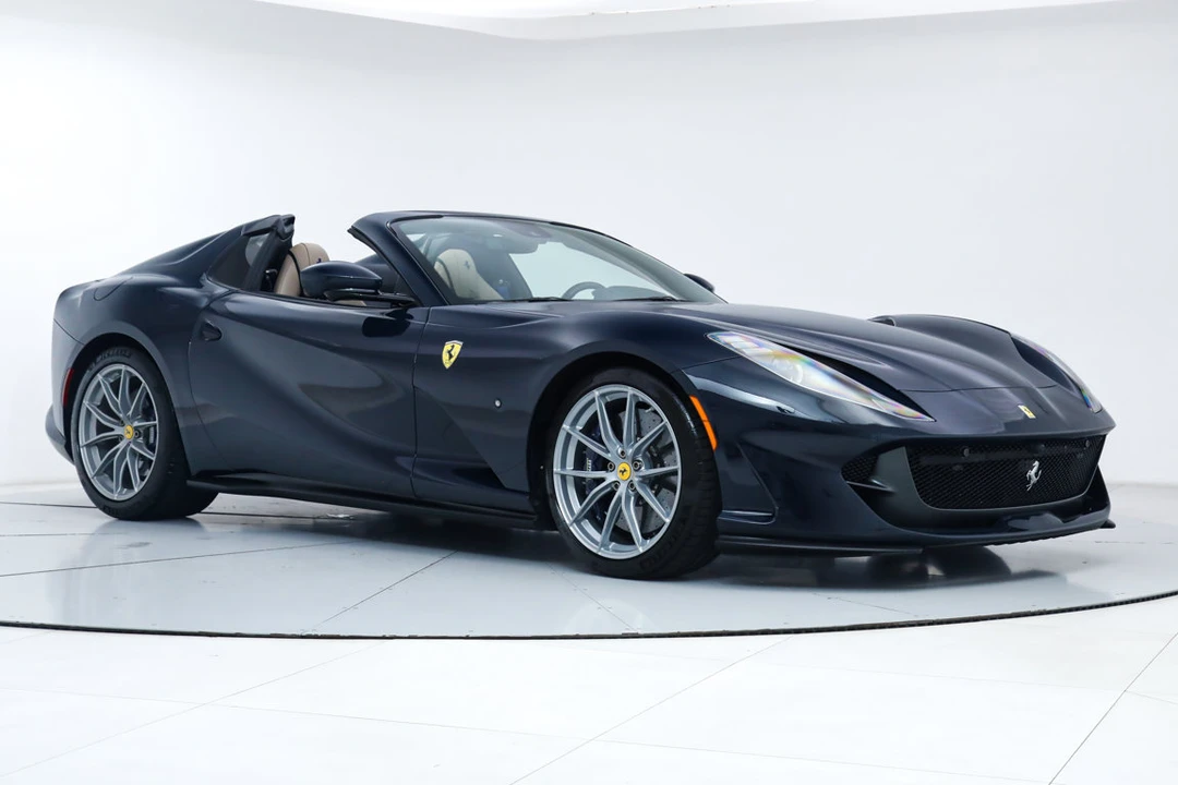 2022 Ferrari 812 GTS - Image 12 of 31