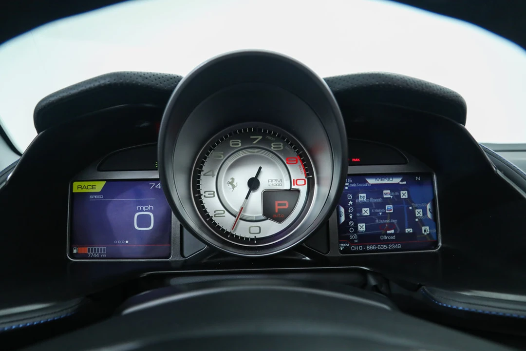 2022 Ferrari 812 GTS - Image 27 of 31
