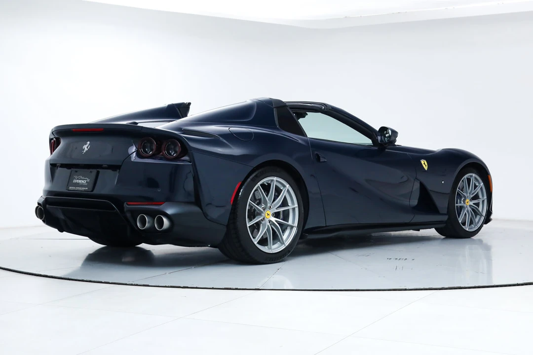 2022 Ferrari 812 GTS - Image 3 of 31