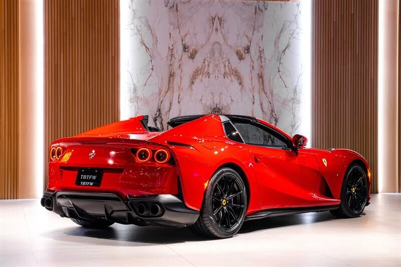 2022 Ferrari 812 GTS - Image 3 of 31