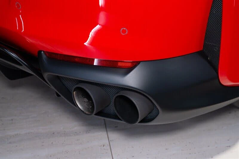 2022 Ferrari 812 GTS - Image 24 of 31