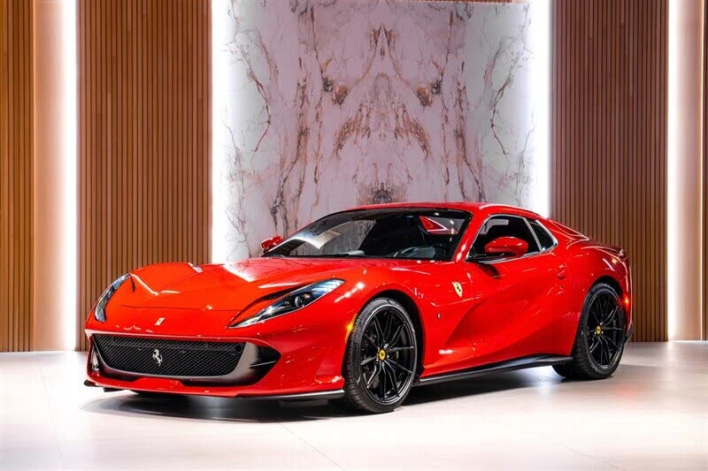 2022 Ferrari 812 GTS - Image 2 of 31