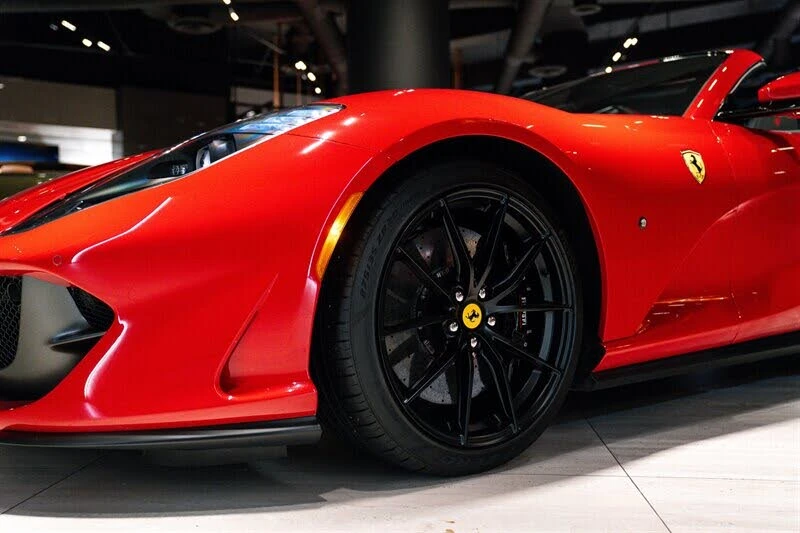 2022 Ferrari 812 GTS - Image 28 of 31