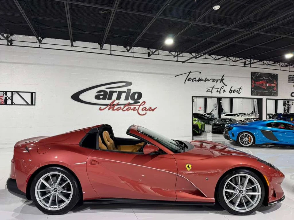 2022 Ferrari 812 GTS - Image 8 of 12