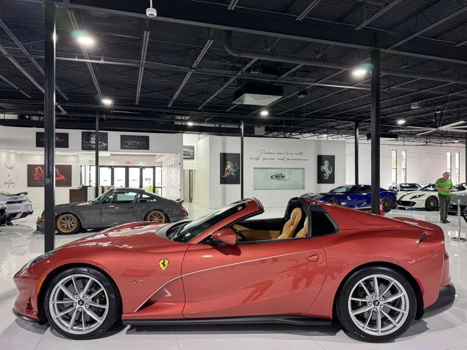 2022 Ferrari 812 GTS - Image 4 of 12