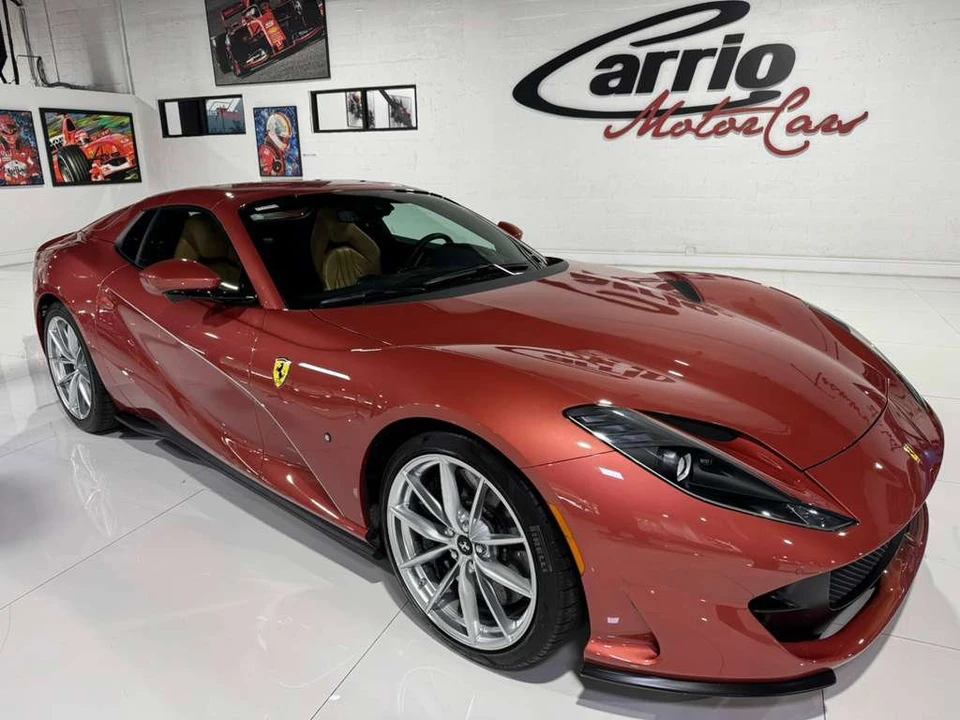 2022 Ferrari 812 GTS - Image 9 of 12