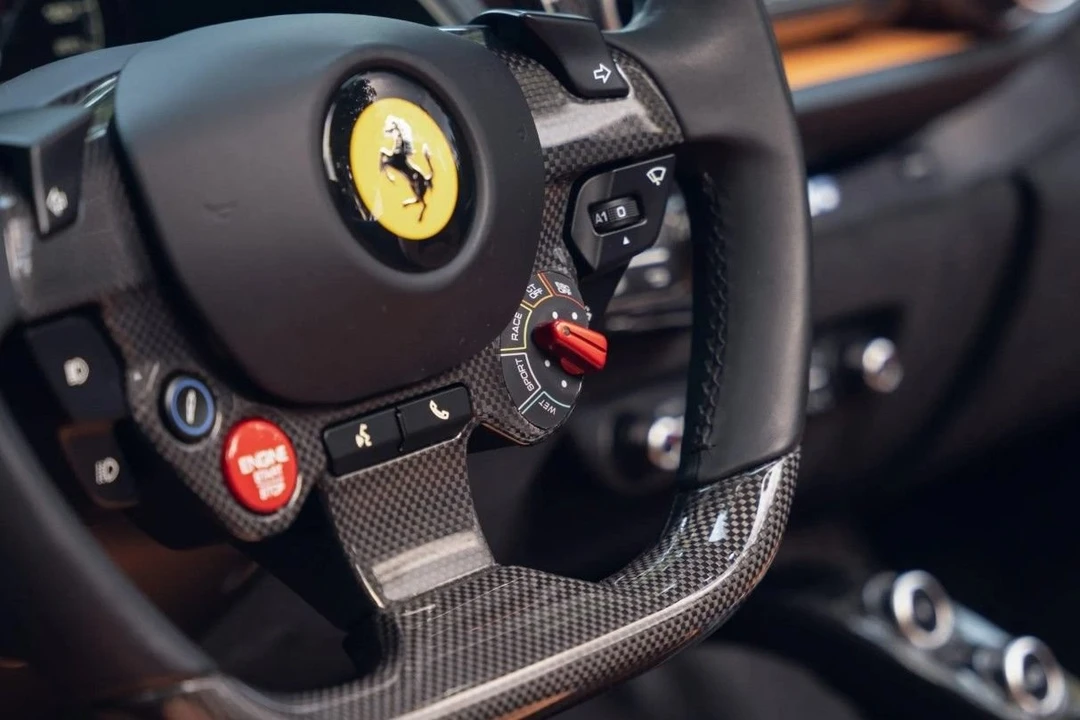 2022 Ferrari 812 GTS - Image 7 of 9