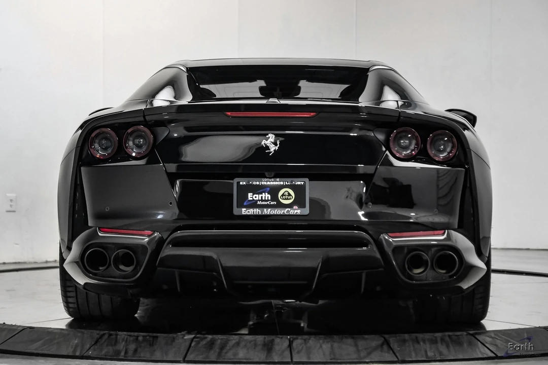 2022 Ferrari 812 GTS - Image 16 of 31
