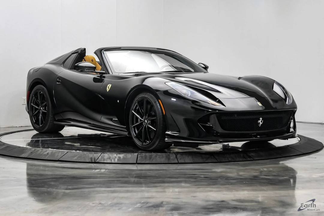 2022 Ferrari 812 GTS - Image 30 of 31