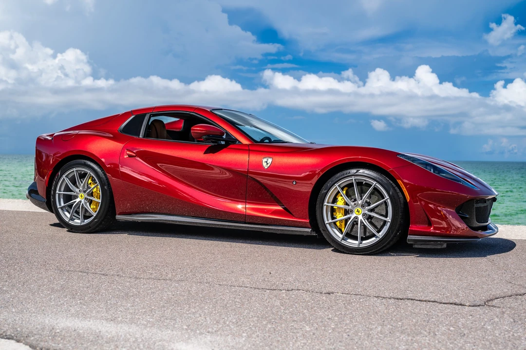 2022 Ferrari 812 GTS - Image 11 of 31