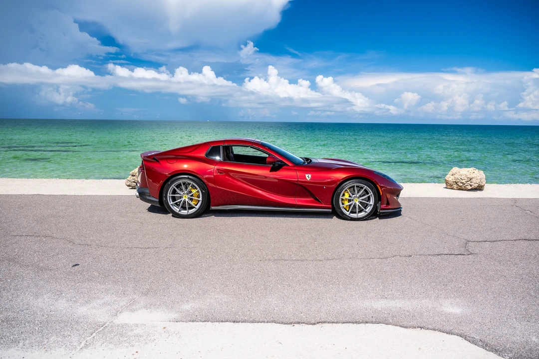 2022 Ferrari 812 GTS - Image 12 of 31