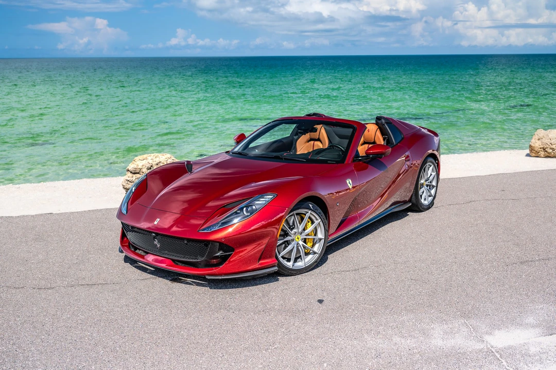 2022 Ferrari 812 GTS - Image 25 of 31