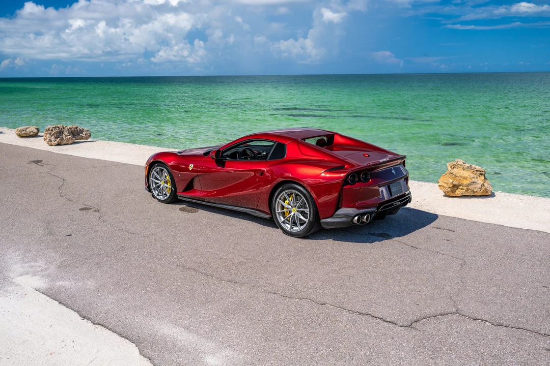 2022 Ferrari 812 GTS - Image 21 of 31