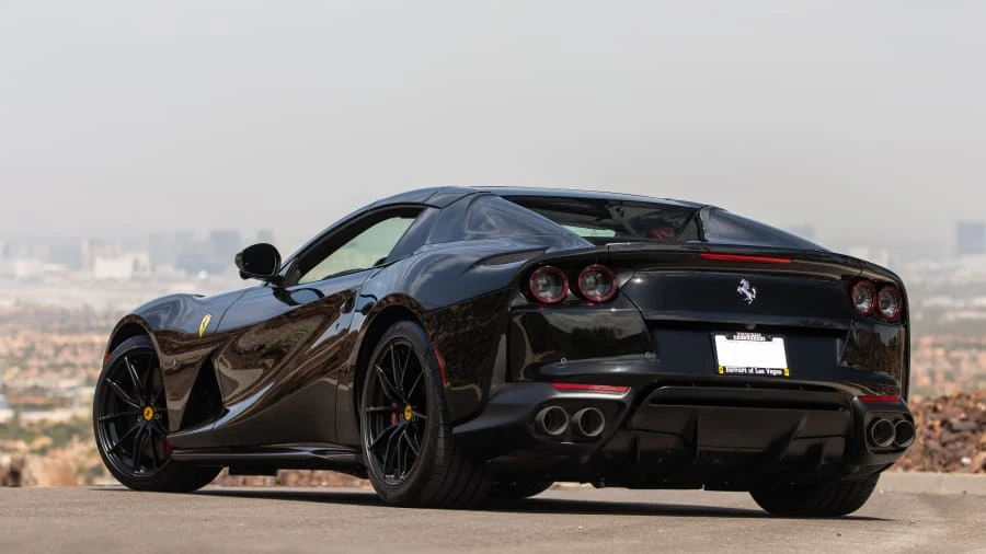 2022 Ferrari 812 GTS - Image 3 of 31