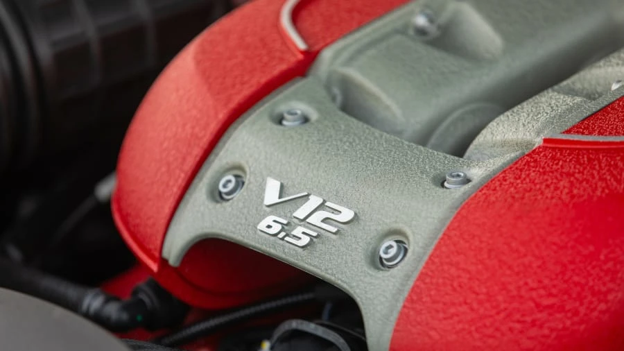 2022 Ferrari 812 GTS - Image 11 of 31