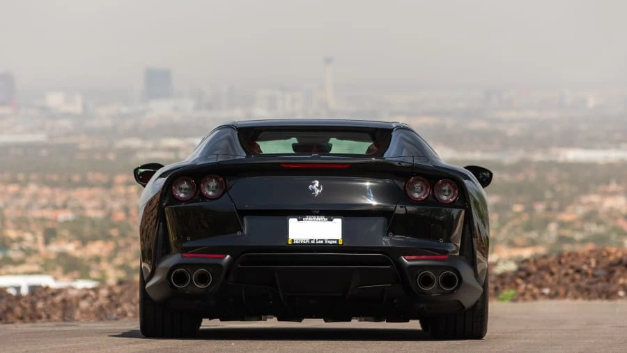 2022 Ferrari 812 GTS - Image 12 of 31