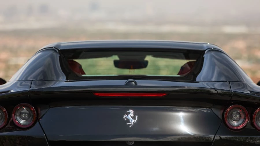 2022 Ferrari 812 GTS - Image 19 of 31
