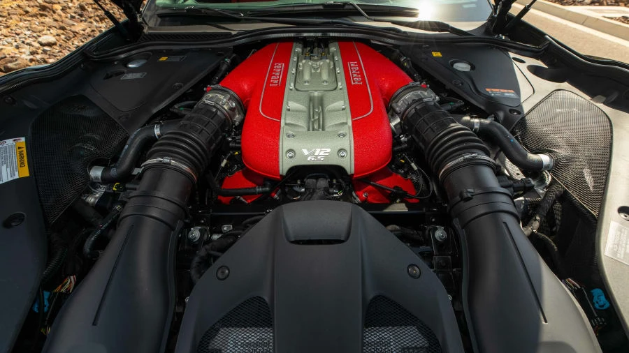 2022 Ferrari 812 GTS - Image 20 of 31