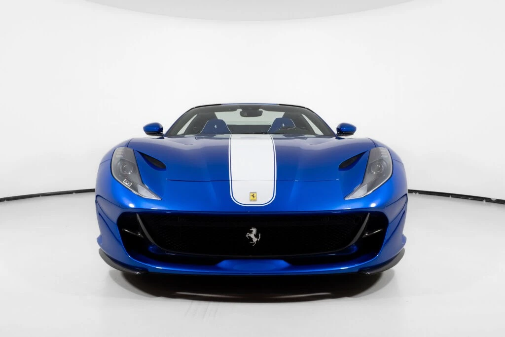 2022 Ferrari 812 GTS - Image 13 of 31