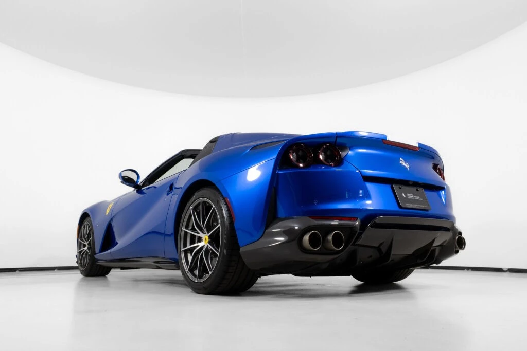 2022 Ferrari 812 GTS - Image 18 of 31