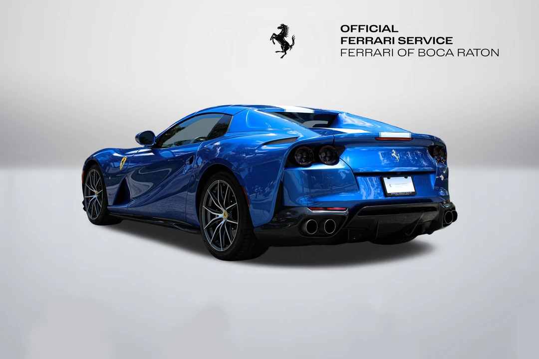 2022 Ferrari 812 GTS - Image 27 of 31