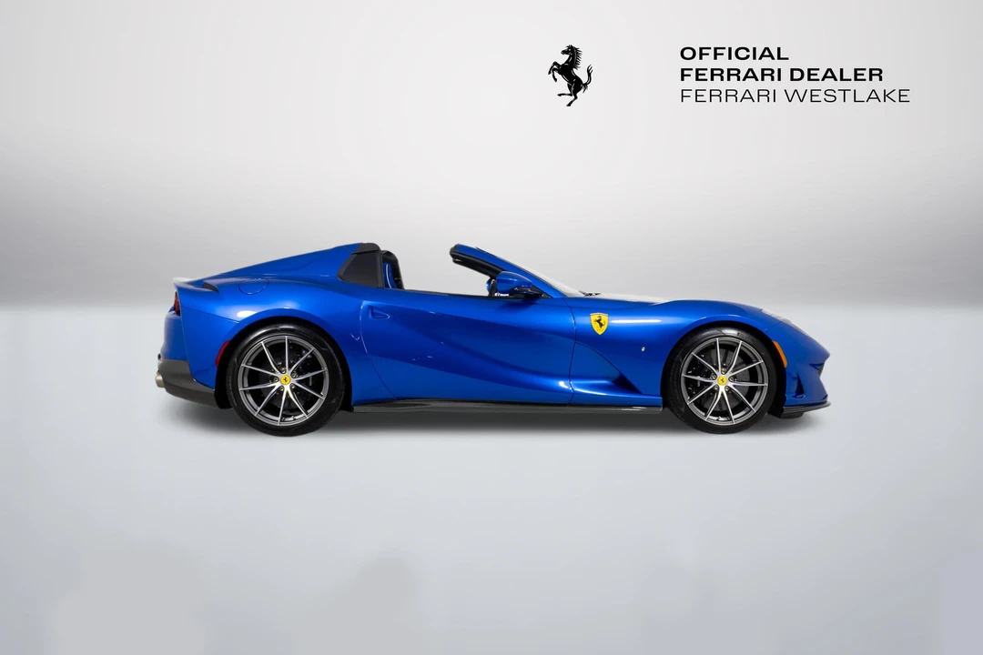 2022 Ferrari 812 GTS - Image 10 of 31