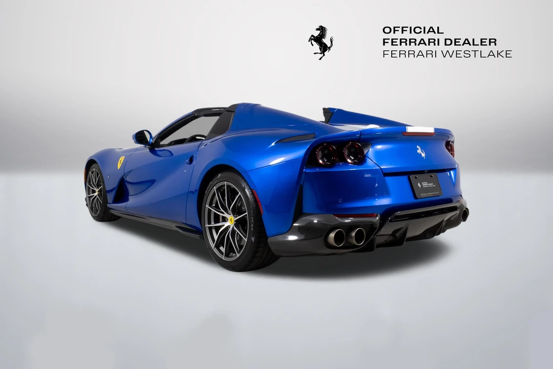 2022 Ferrari 812 GTS - Image 4 of 31